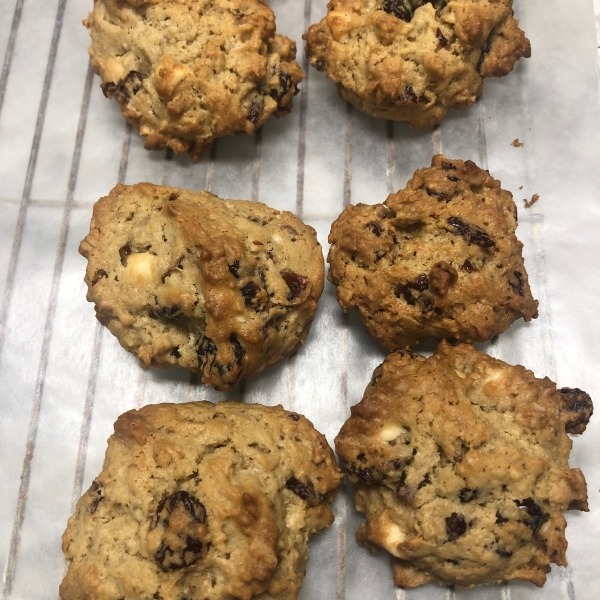 Oatmeal Cranberry White Chocolate Chunk Cookies