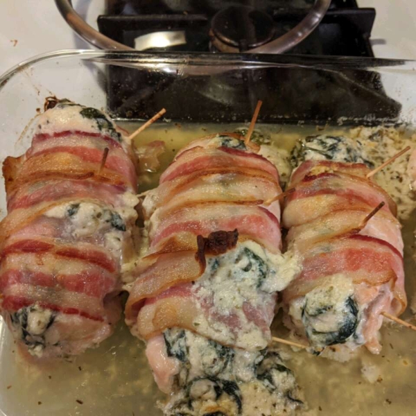 Bacon-Wrapped Chicken Stuffed with Spinach and Ricotta