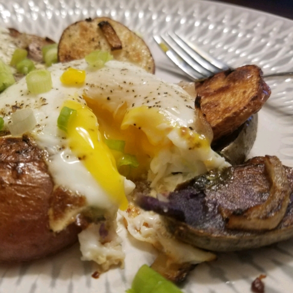 Cowboy Skillet: New Potato Medley, Italian Sausage & Eggs