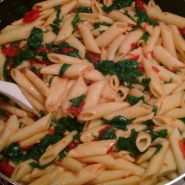 Penne Pasta with Spinach and Bacon