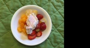 Blueberry-Pineapple Salad with Creamy Yogurt Dressing