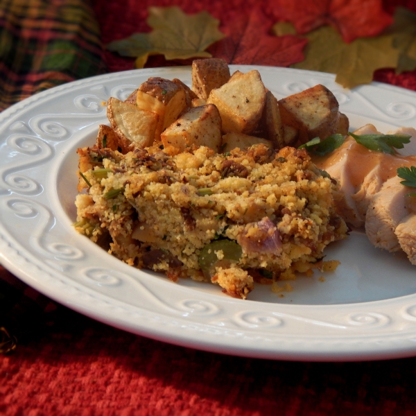 Sausage and Cornbread Dressing