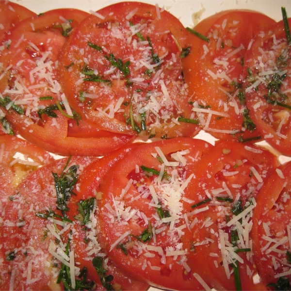 Sliced Tomatoes with Fresh Herb Dressing