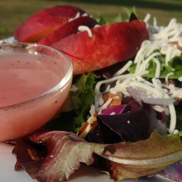 Peach Salad with Raspberry Vinaigrette