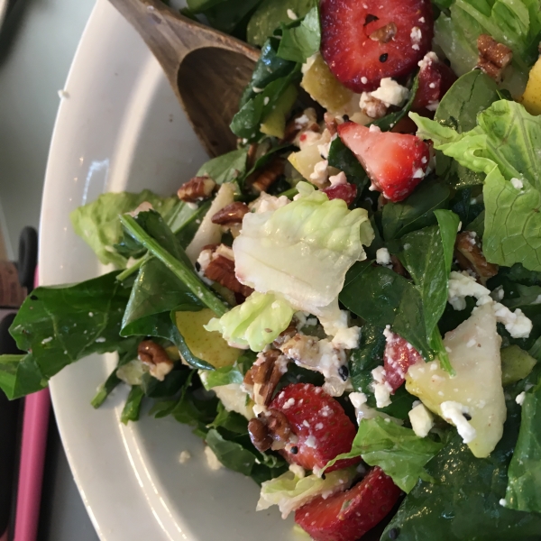 Strawberry, Spinach, and Pear Salad