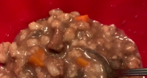 Kelly's Slow Cooker Beef, Mushroom, and Barley Soup