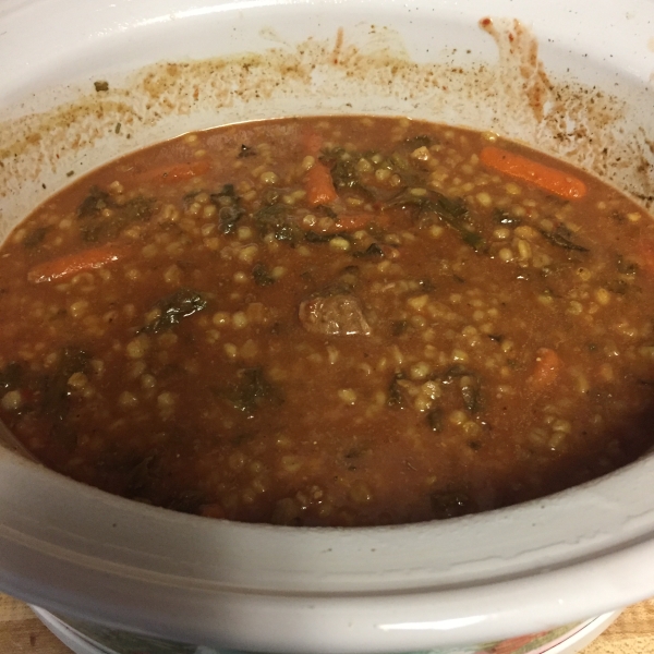 Kelly's Slow Cooker Beef, Mushroom, and Barley Soup