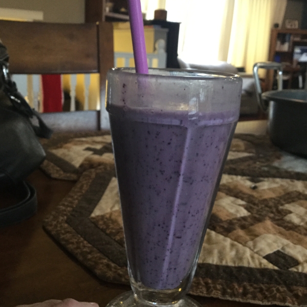 Heavenly Blueberry Smoothie