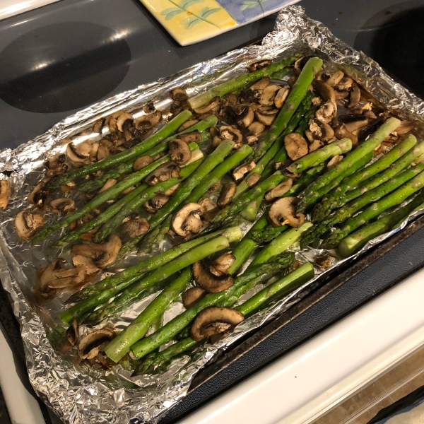 Roasted Asparagus and Mushrooms