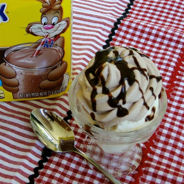 Nesquik® Chocolate Whip Topping