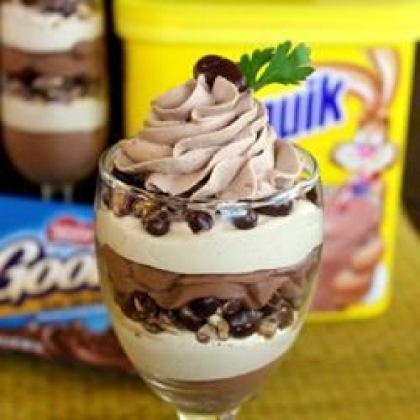 Nesquik® Chocolate Whip Topping