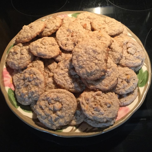 Oatmeal Scotchies Cookies