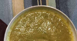 Creamy Asparagus and Cauliflower Soup