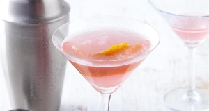 Rhubarb-Infused 'Barbtini