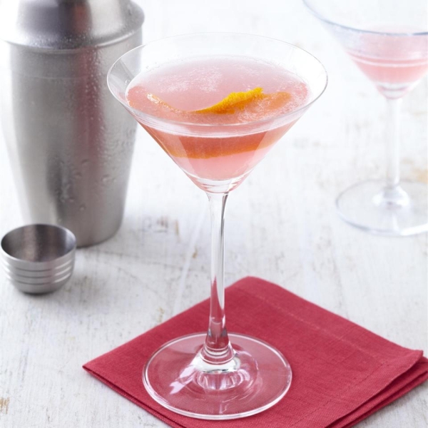 Rhubarb-Infused 'Barbtini