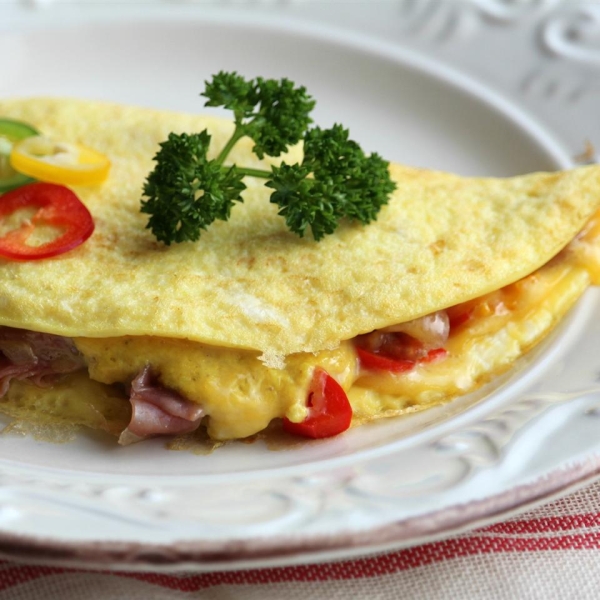 Prosciutto and Onion Omelette