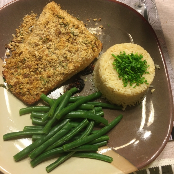 Alaska Salmon Bake with Pecan Crunch Coating