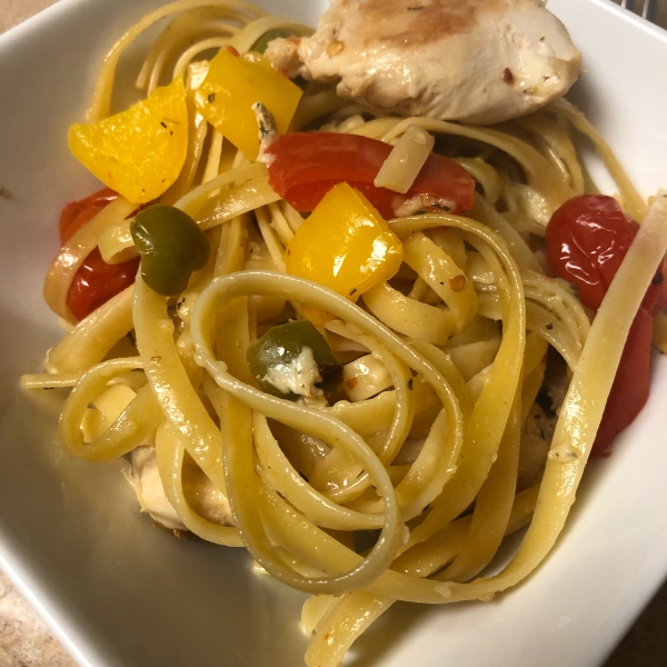 Mediterranean Chicken and Pepper Casserole