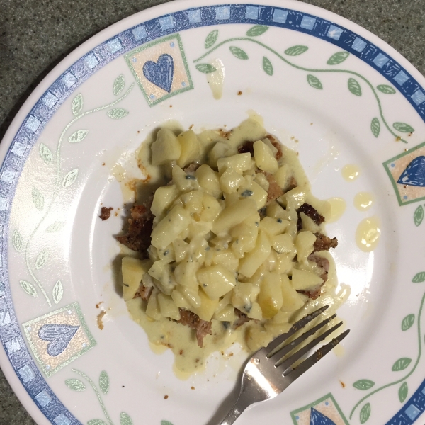 Gorgonzola and Apple Pork Chops