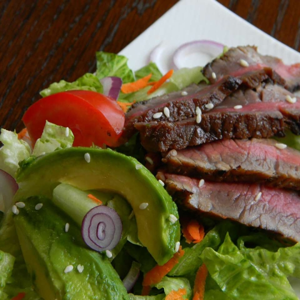 Grilled Steak Salad with Asian Dressing