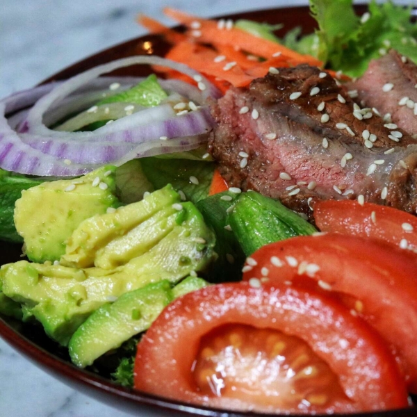 Grilled Steak Salad with Asian Dressing
