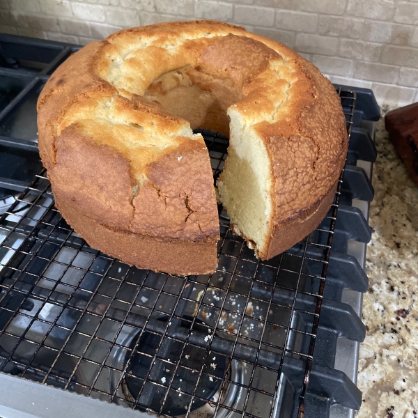 Country Pound Cake