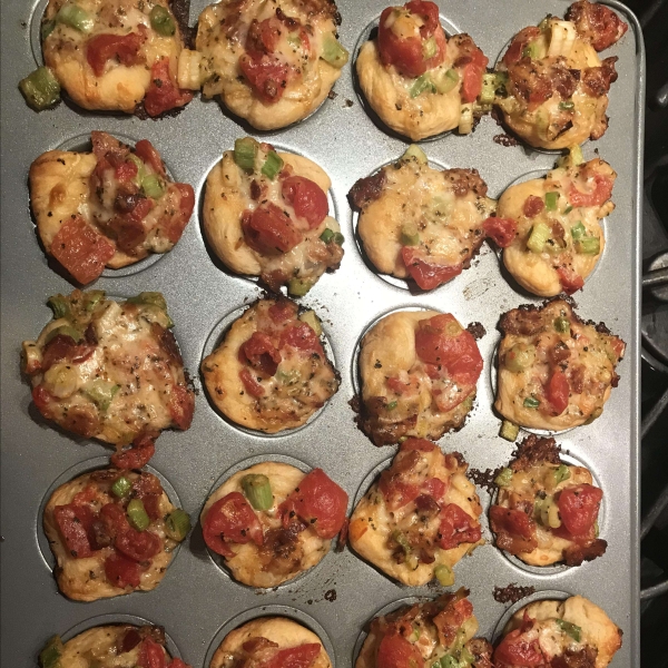 Bacon and Tomato Cups