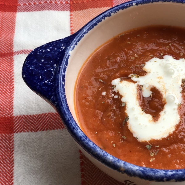 Instant Pot® Easy Vegan Tomato and Basil Soup