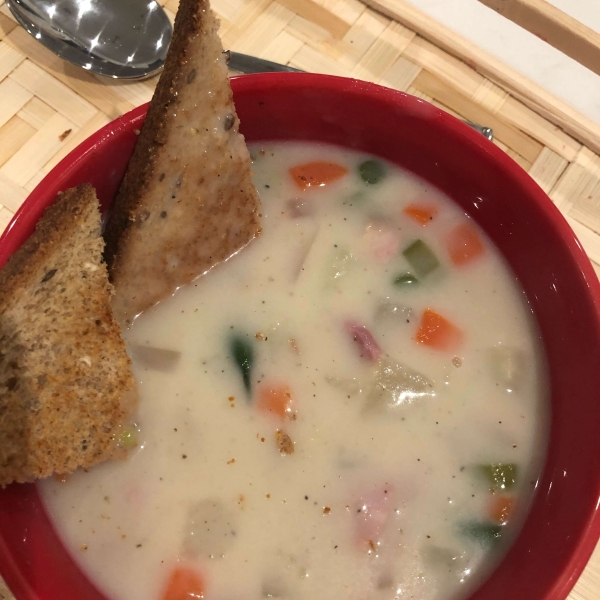 Healthier Delicious Ham and Potato Soup