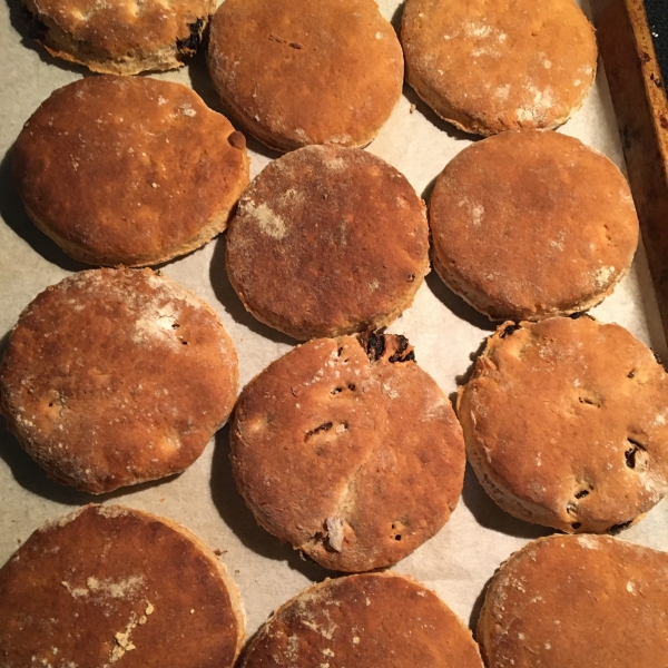 Fluffy Whole Wheat Biscuits