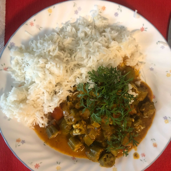 Bhindi Masala (Spicy Okra Curry)