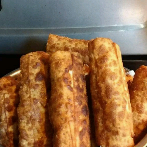 Steak and Cheese Egg Rolls