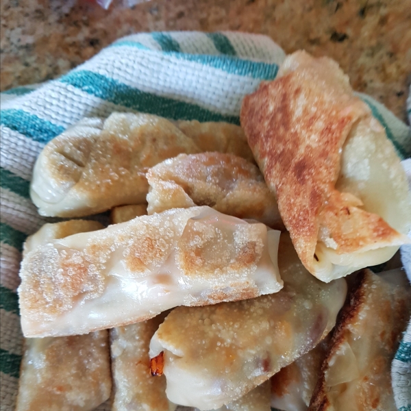 Steak and Cheese Egg Rolls