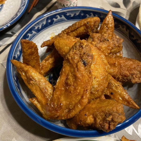 Restaurant-Style Buffalo Chicken Wings
