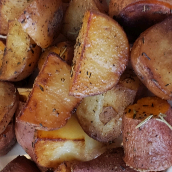 Instant Pot® Garlic Roasted Potatoes