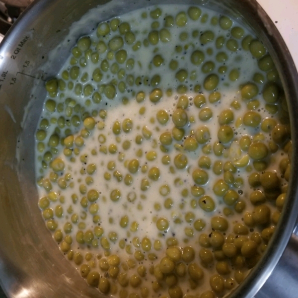 Delicious Creamed Peas