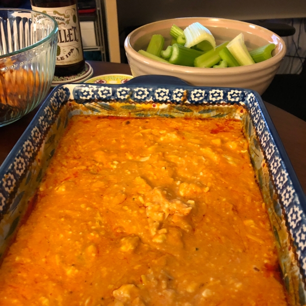 Easy Buffalo Chicken Dip