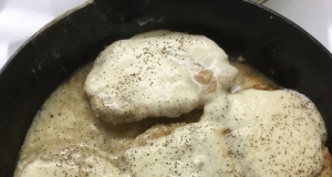 Pork Chops with Delicious Gravy