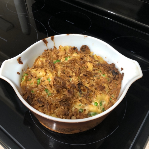 Tuna Noodle Casserole with Potato Chips