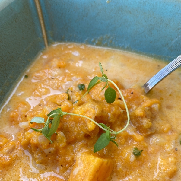 Instant Pot® Chunky Sweet Potato Soup