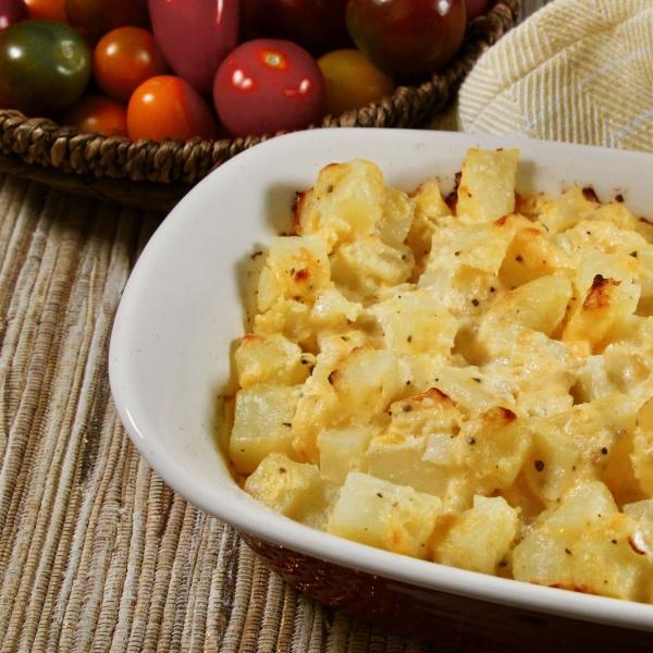 Comforting Cheesy Potatoes