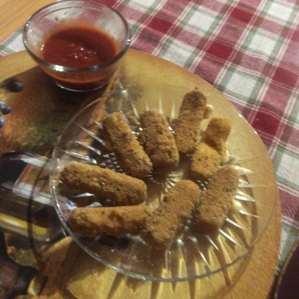 Healthy Mozzarella Sticks