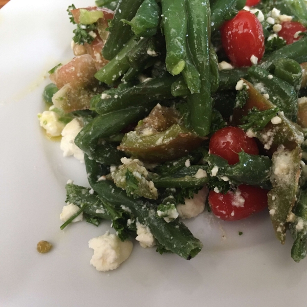 Greek Green Bean Salad with Feta and Tomatoes