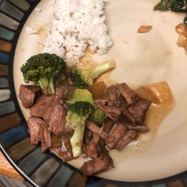 Slow Cooker Broccoli Beef