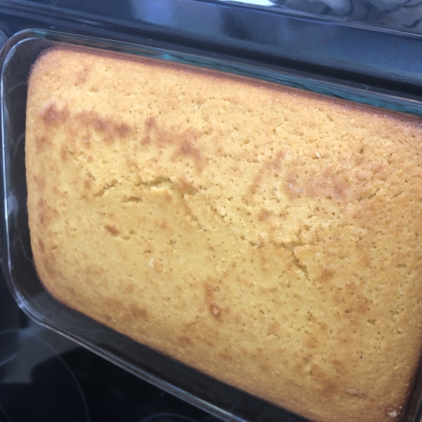 Sweet Cornbread Cake