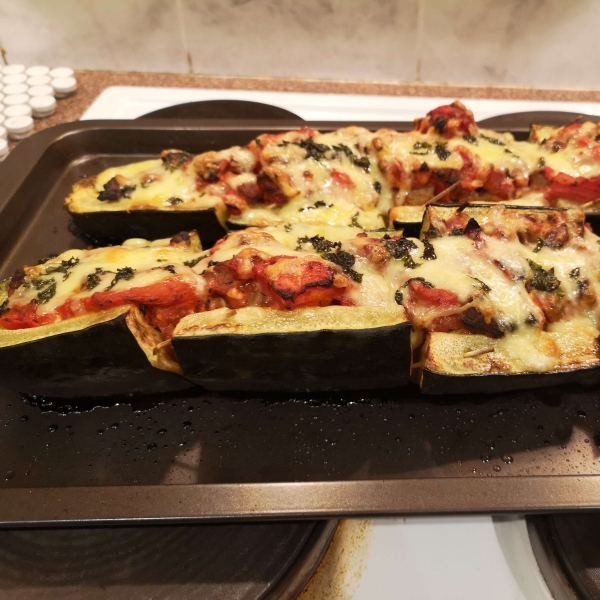 Mediterranean Stuffed Zucchini