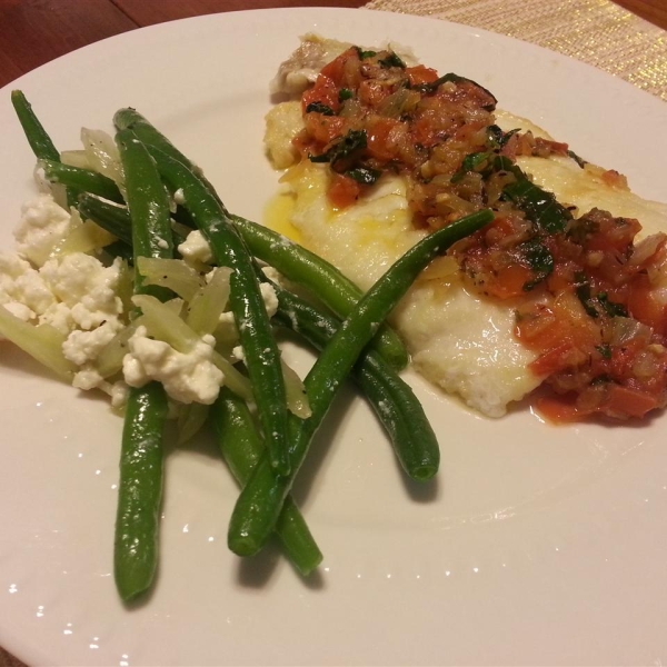 Fresh Green Beans, Fennel, and Feta Cheese