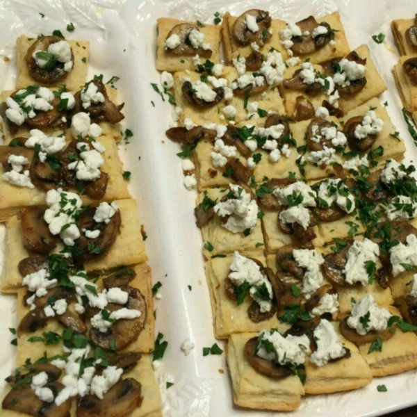 Mini Mushroom and Goat Cheese Tarts