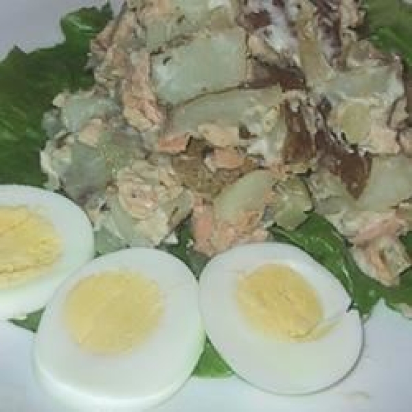 Russian Salmon and Potato Salad