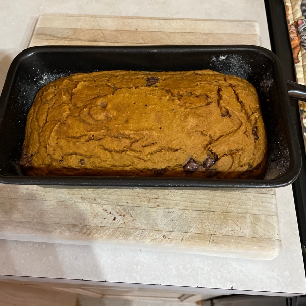 Low-Fat Pumpkin Chocolate Chip Bread